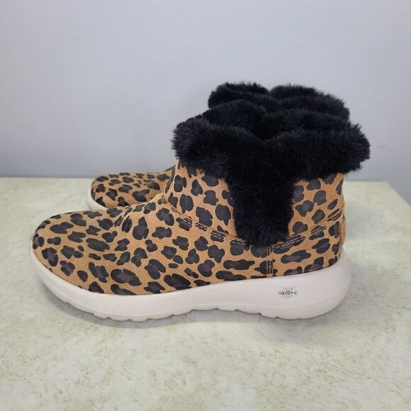 Skechers On the Go Joy Bundle Up Ankle Boots Sz 5.5 - Picture 4 of 8